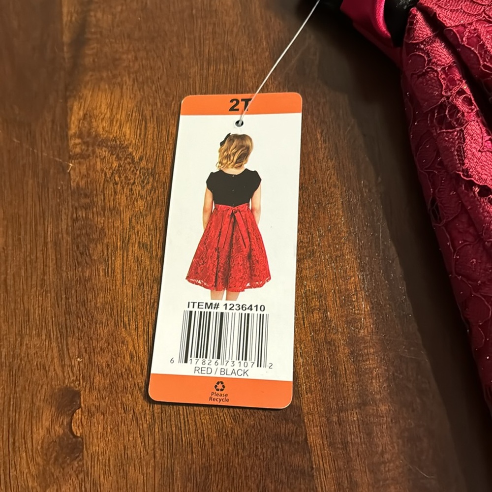 Size 2T Dress NEW WITH TAGS - Picture 3 of 3